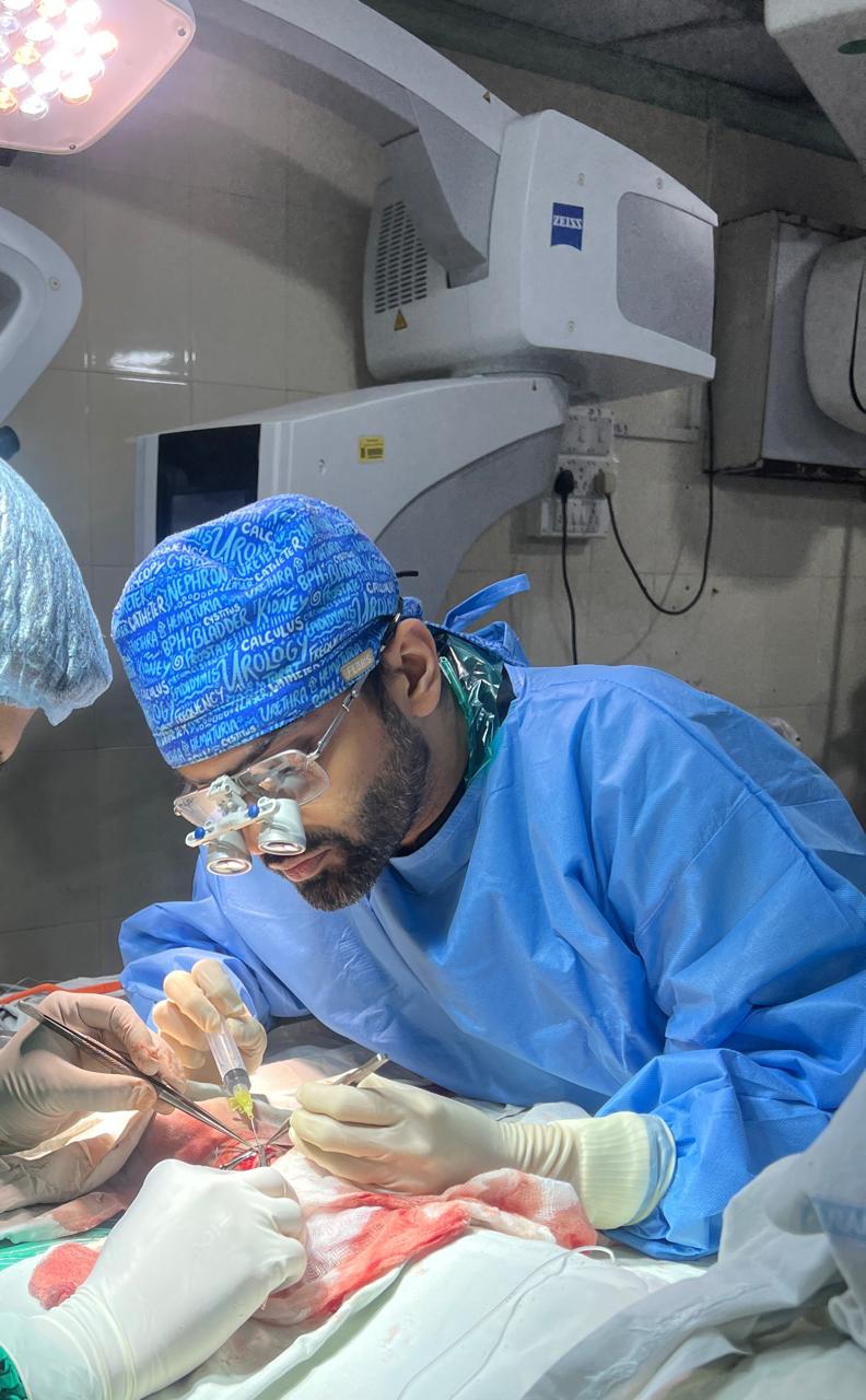 Operative photograph from Dr. Pratap's surgical practice